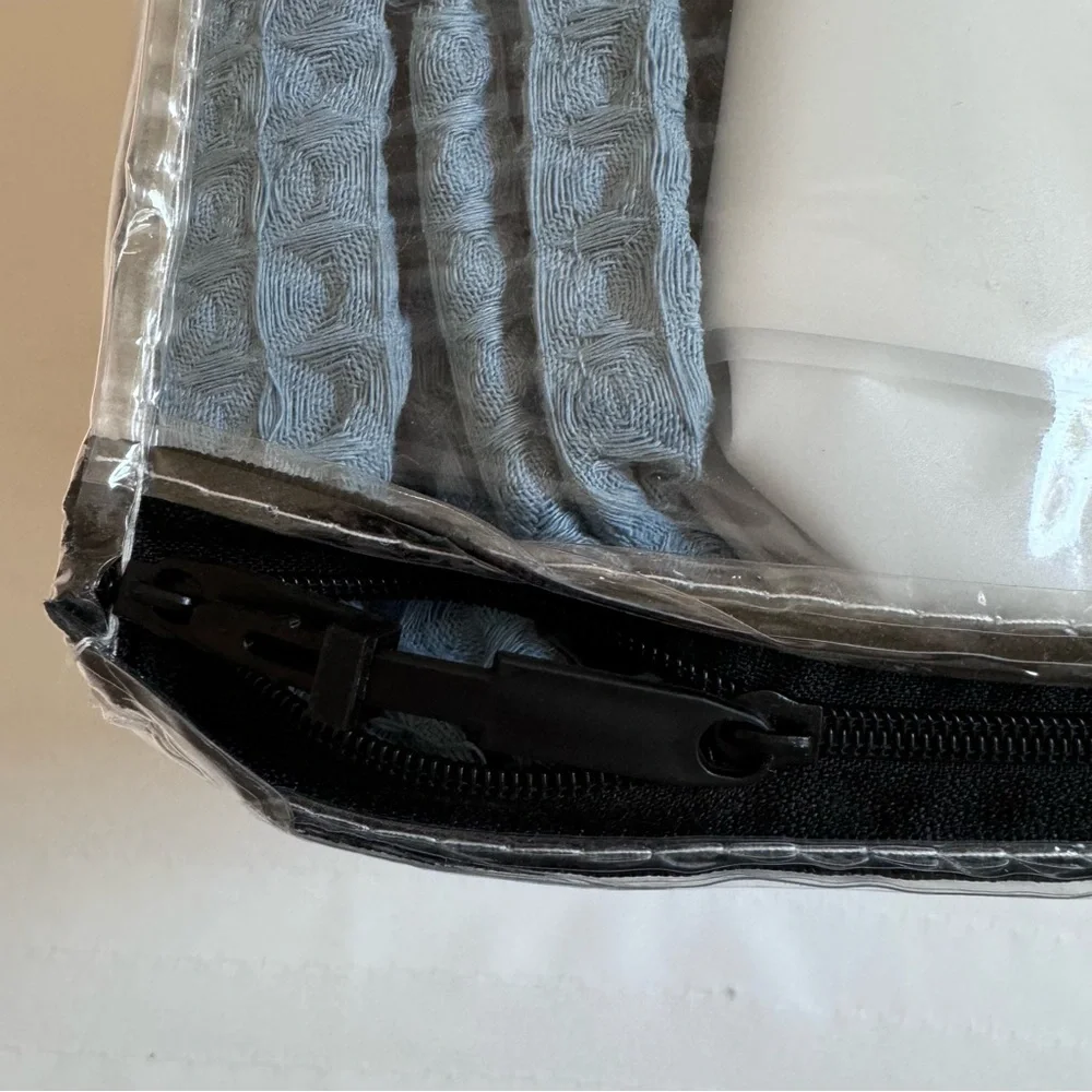 Original Hookless brand new